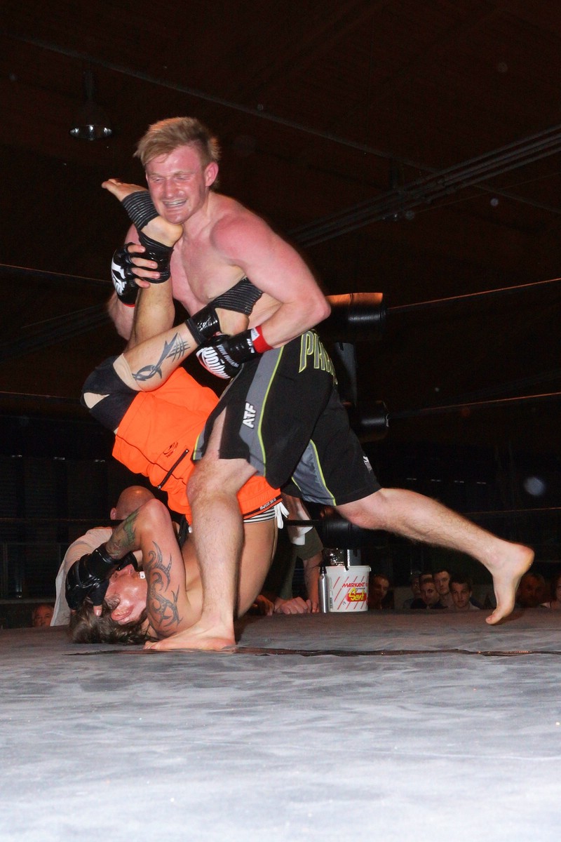 O Fotomagazin / MME Fightnight 2015 in Gmunden